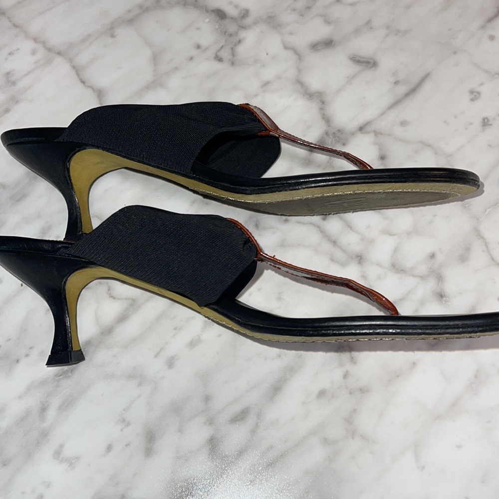 Donald J. Pliner Coutour Kitten Heel Sandals - Picture 3 of 11